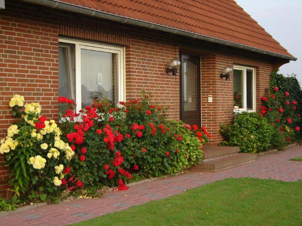 Neu! Ferienwohnung Nord Neßmersiel Exterior foto